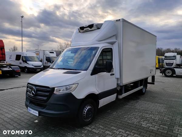 Mercedes-Benz Sprinter 515 (28364) - 3