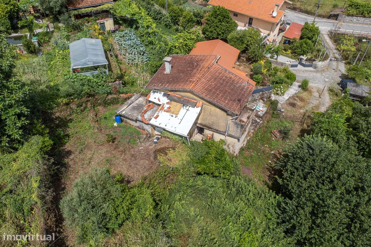 Moradia para Restauro, São João de Rei, Póvoa de Lanhoso-26