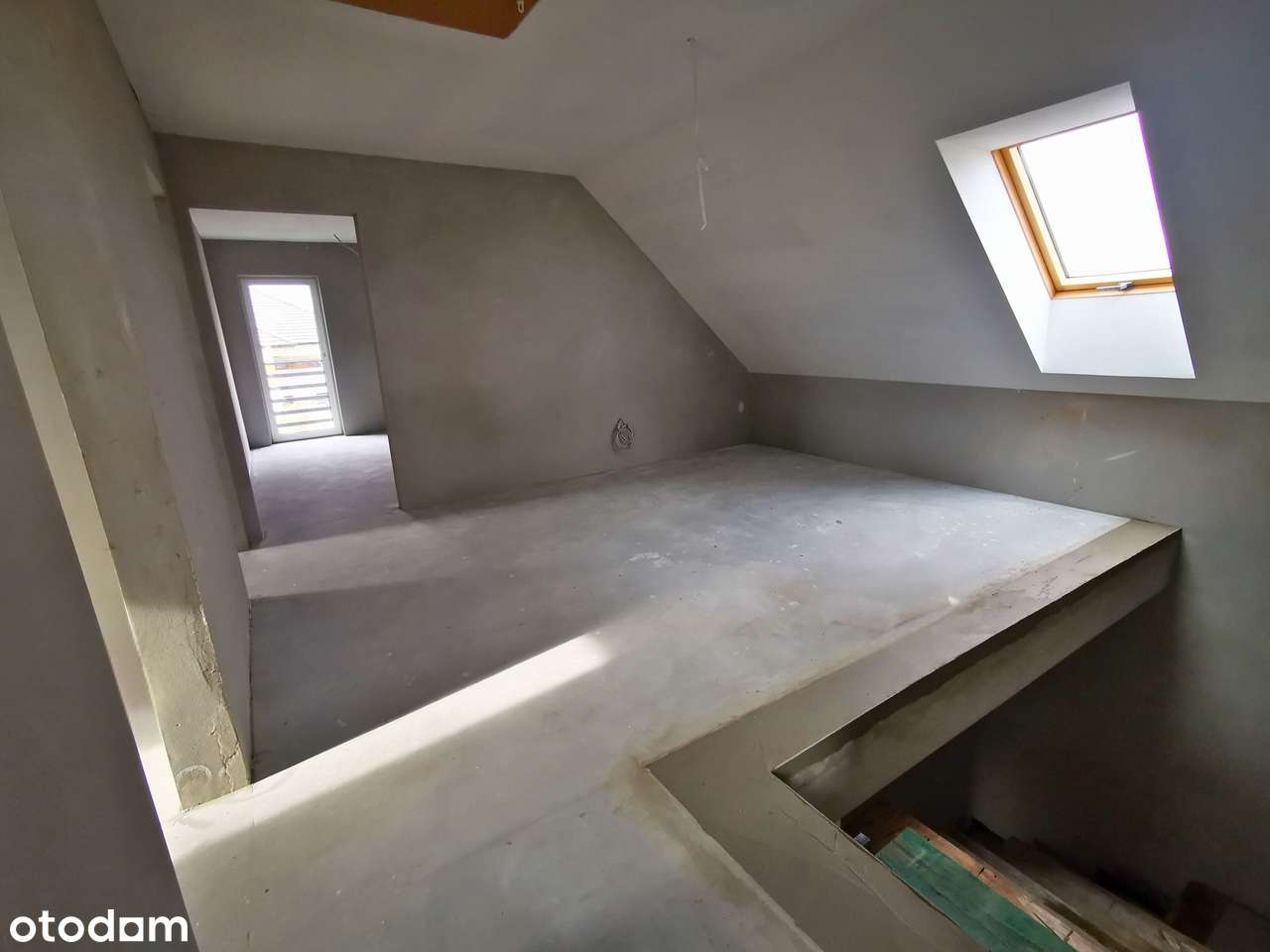 Dom z ogrodem w Sycowie - połączenie nowoczesności i funkcjonalności-5