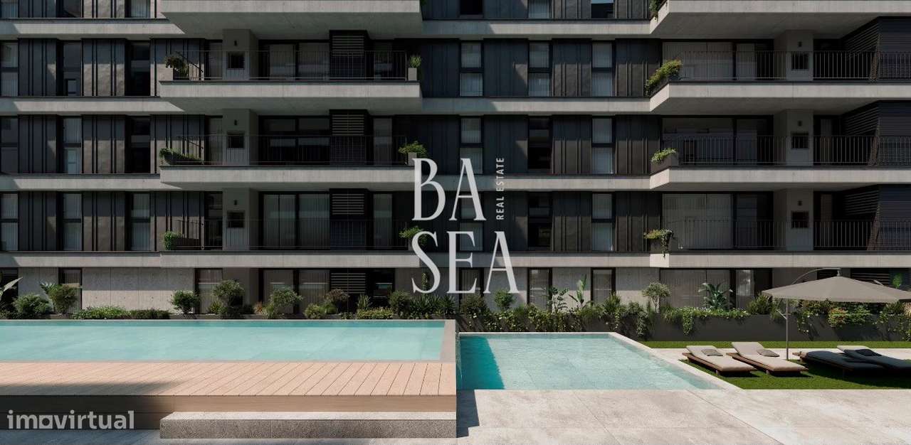 Apartamento T3 Box 1 Carro em Condomínio com Piscina em Ramalde Porto-4