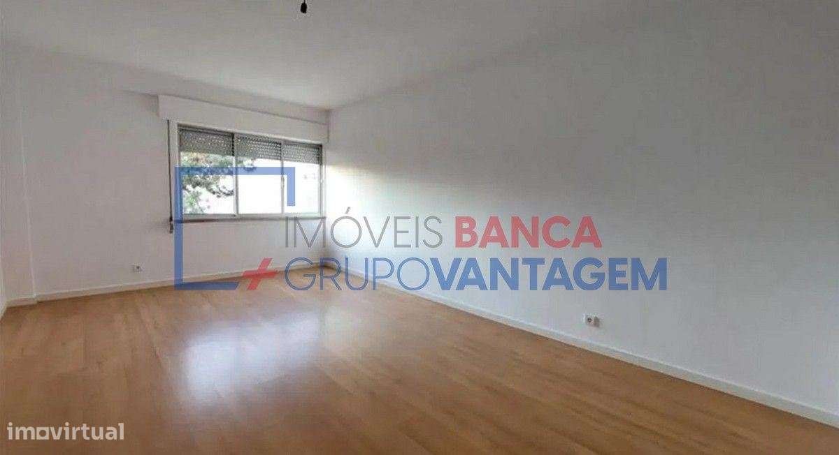 Apartamento T2 - Rio de Mouro - Grande imagem: 4/19