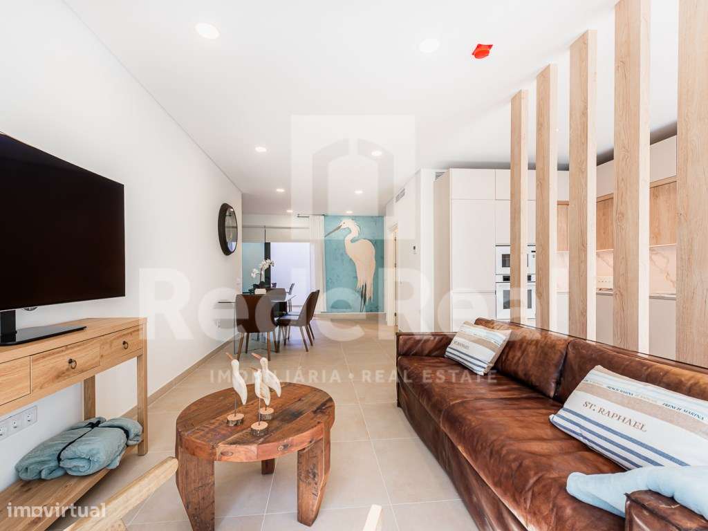 Apartamento T2 na baixa de Faro com estacionamento - Grande imagem: 5/36