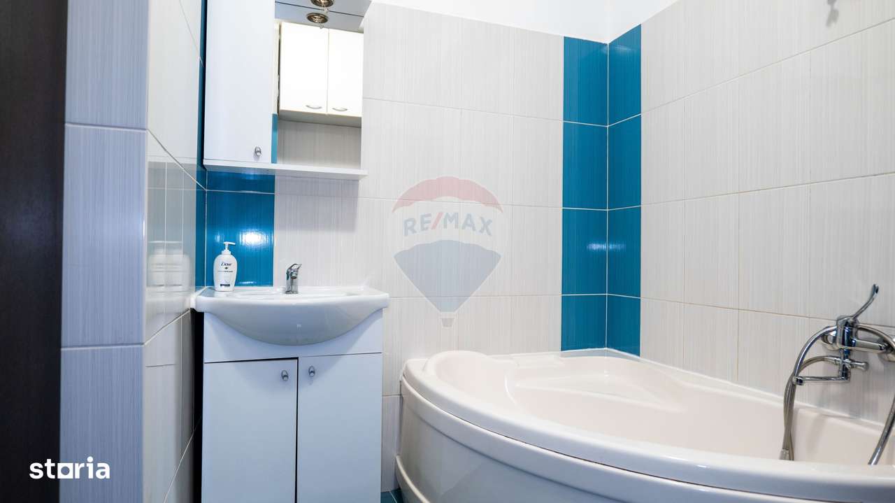 Dobroesti - vanzare apartament 3 camere, strada Marului-13