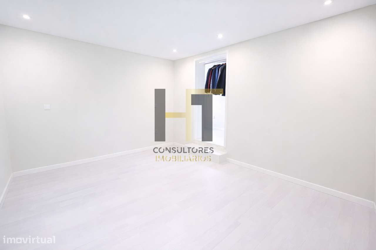 Moradia T3 | 4 Frentes | Suíte | Jardim-22