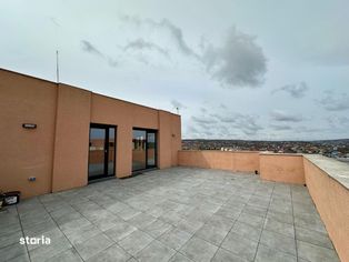 Penthouse, 106 mp utili, 60 mp terasa