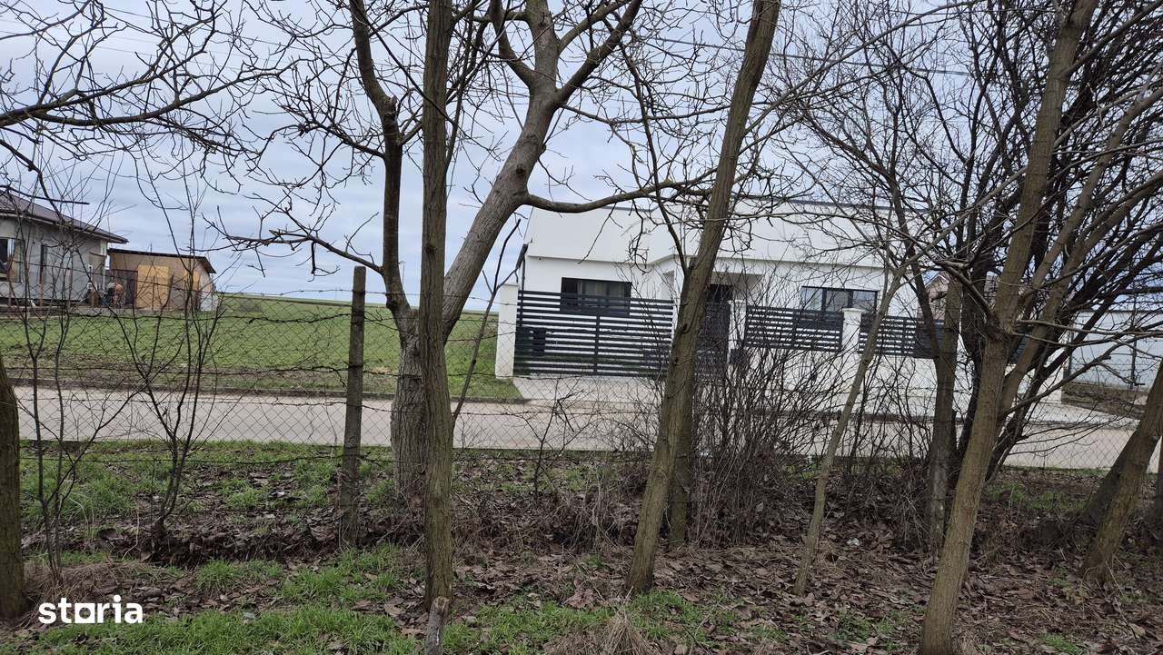 Cumpana teren intravilan la întrare in Cumpana-11