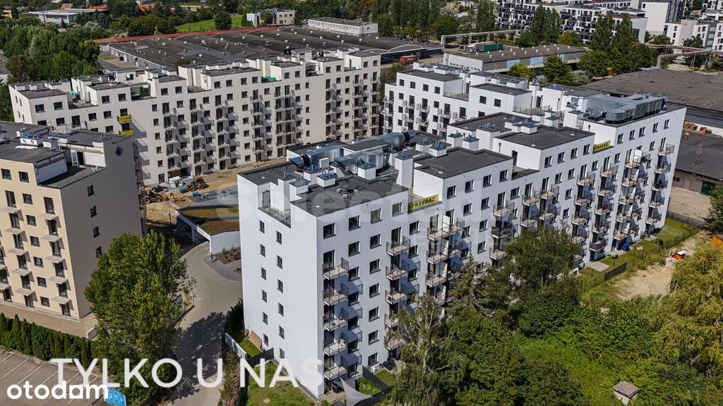 Wyremontowane 2 pokoje z balkonem, garaż-18