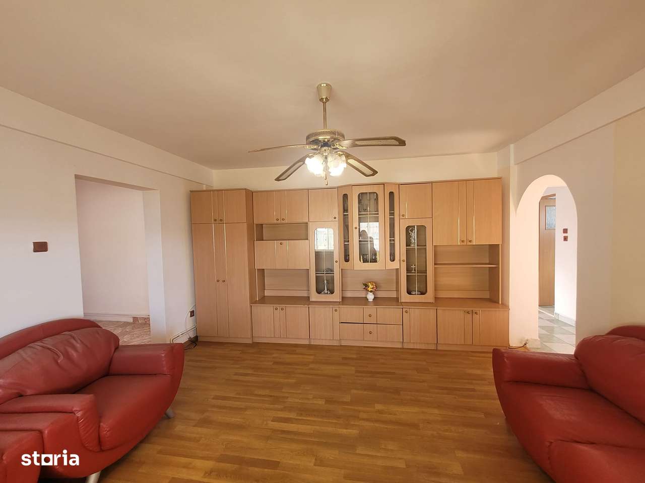 Apartament 3 camere langa Liceul Nr.7 | Micro 16-0