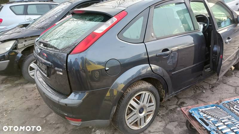 Ford Focus MK2 GHIA 2.0 TDCI 100kW G6DA klapa drzwi H4 cały na części wszystkie części - 3