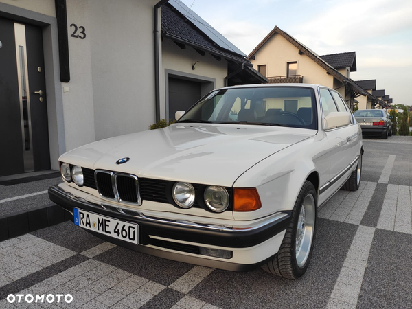 BMW Seria 7 730i - 4