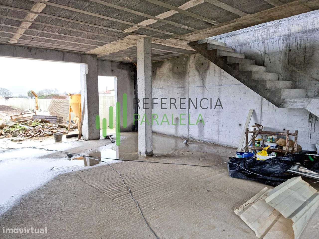 Moradia V3 com jardim-16