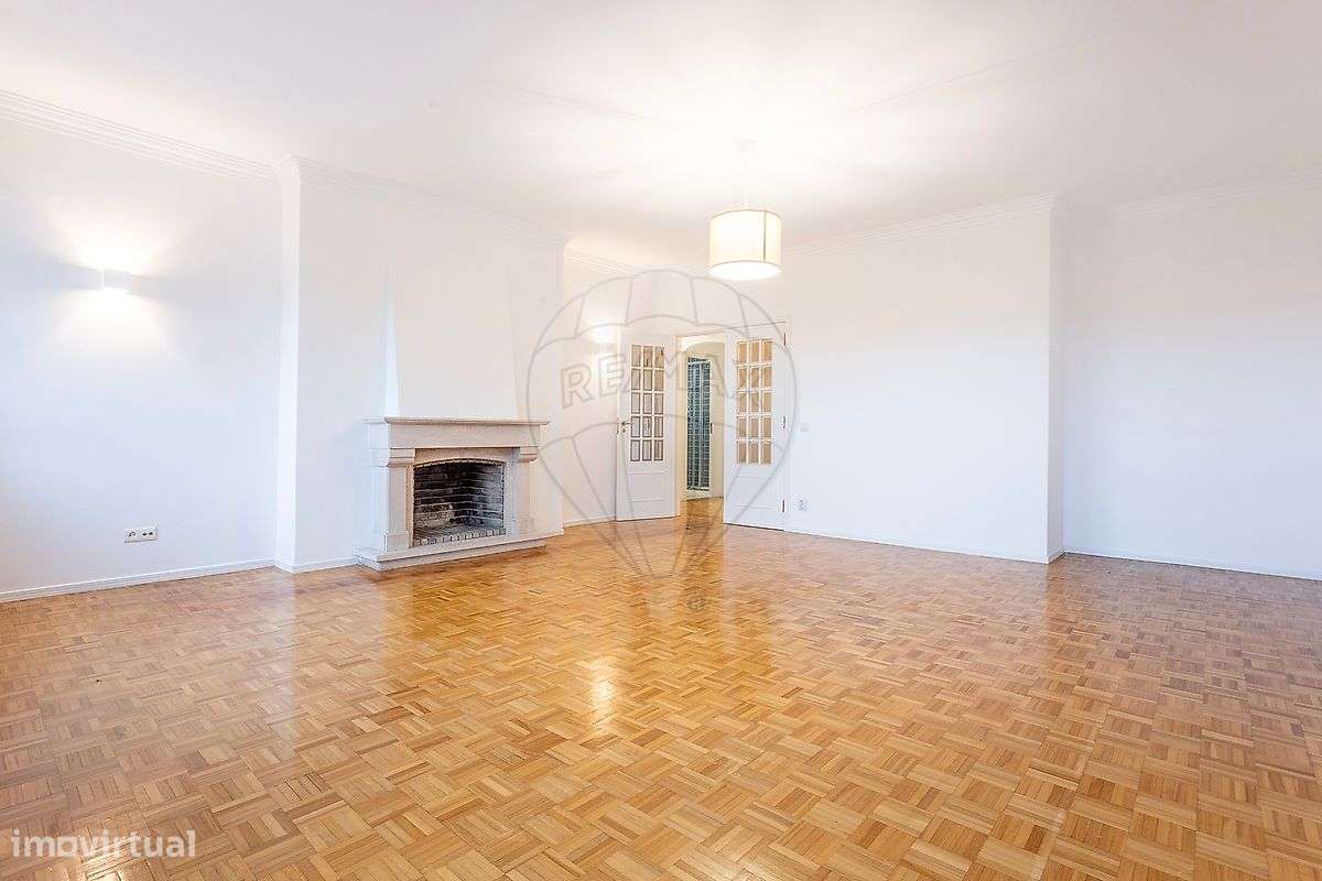 Apartamento T2 para arrendamento - Grande imagem: 3/24