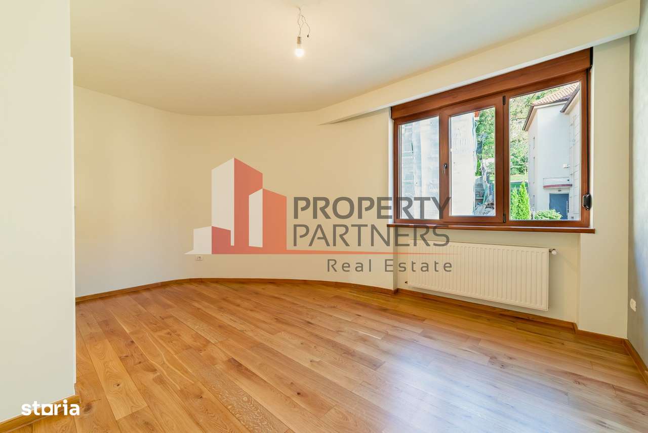 Apartament Duplex Elegant cu Terasă Panoramică – Dealul Cetății, Brașo-7