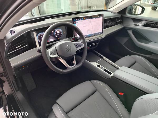 Volkswagen Passat 1.5 TSI EVO Elegance DSG - 15