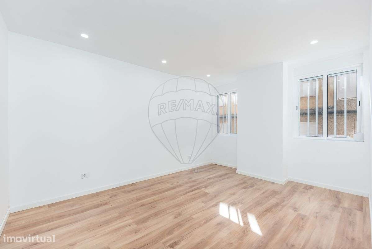 Prédio  para venda - Grande imagem: 3/18