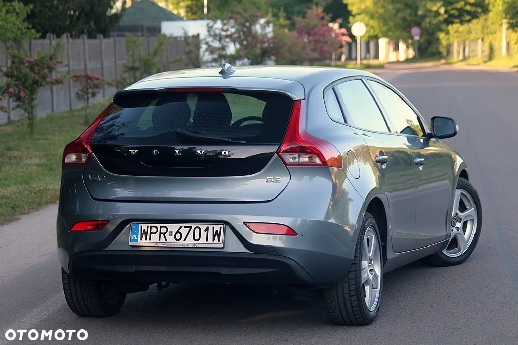 Volvo V40 D2 Summum - 21