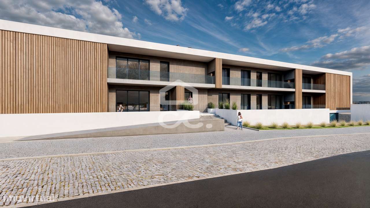 Apartamento T3 com terraço e um logradouro com 157m2, em construção em-12