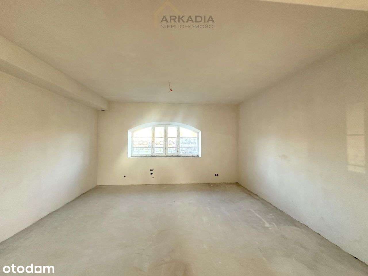 Unikatowa nieruchomość-8