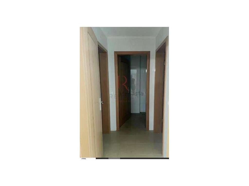 Loja com saída de fumos em Corroios - Grande imagem: 4/5