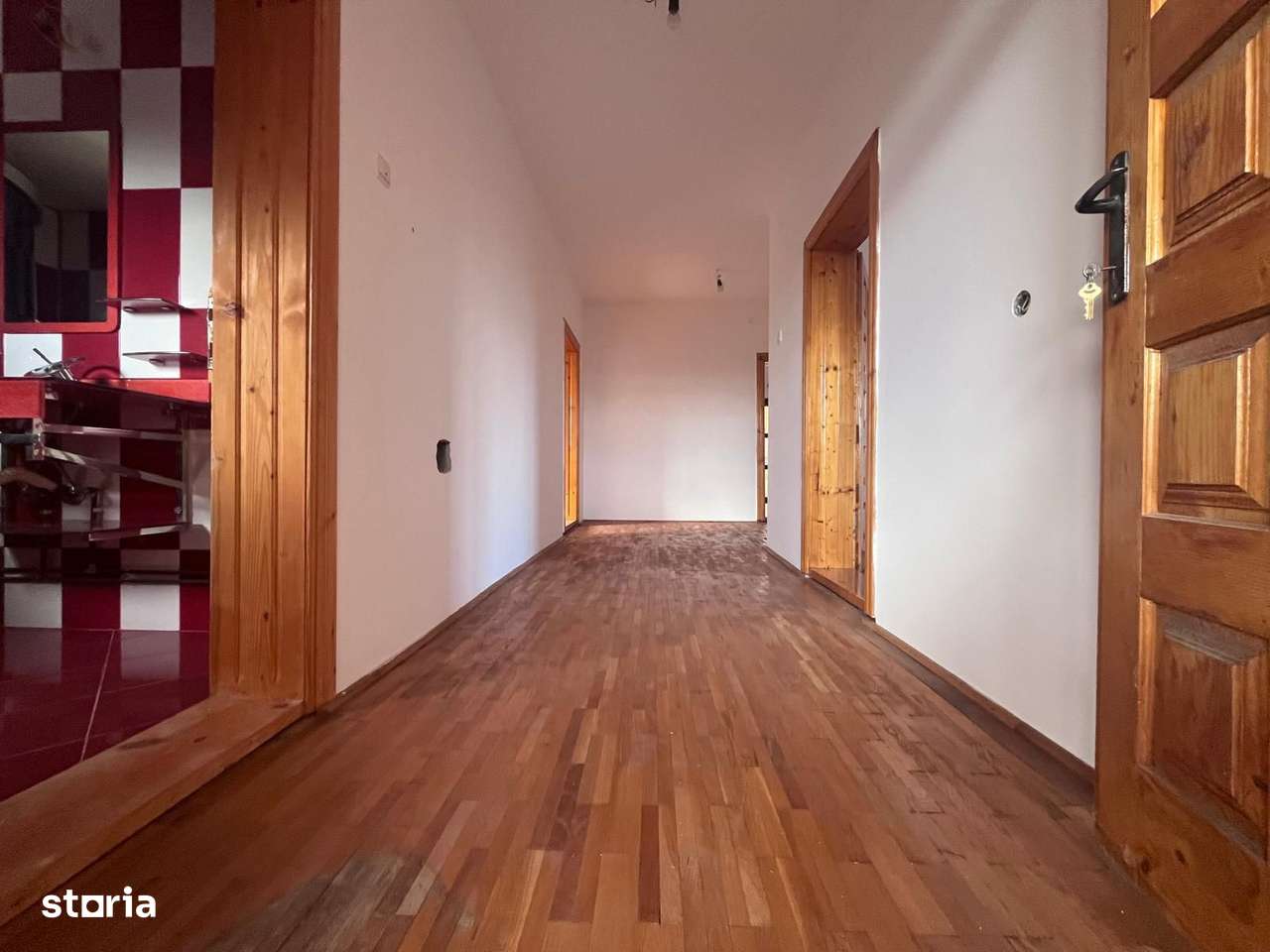 Vanzare casă spațioasă cu teren generos în Cândești Vale–jud Dambovita-14