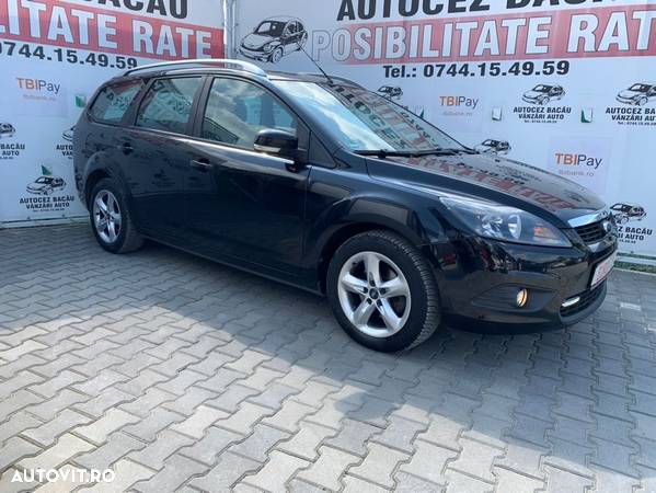 Ford Focus 1.6 16V Style+ - 10