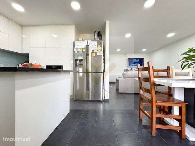 Apartamento T3 Renovado em Mozelos-7