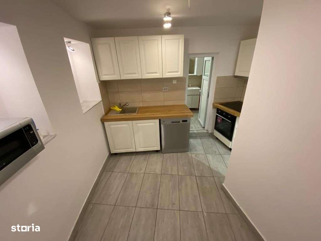 Parter casa 146mp 7 camere acces din Bulevadul Marasesti comercial - Imagine principală: 4/12