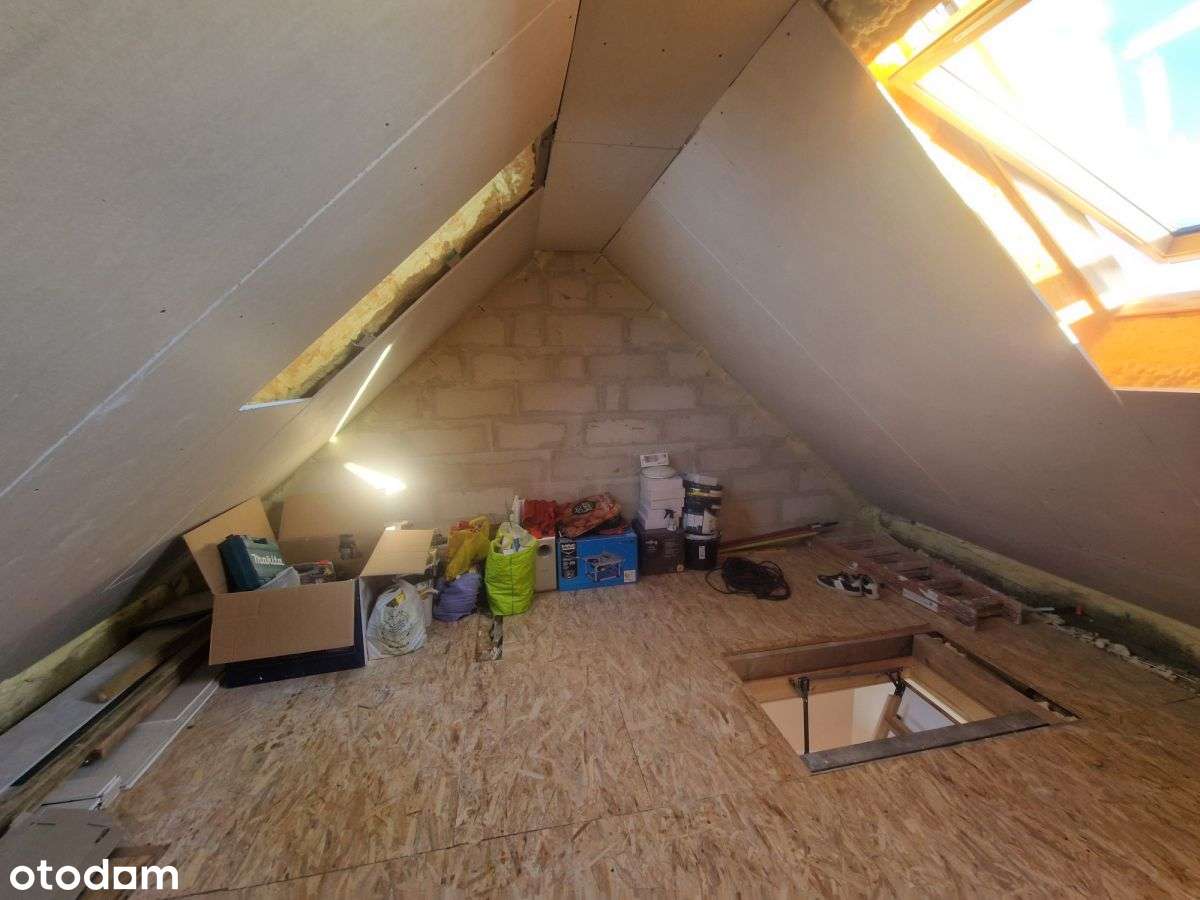 Wyjątkowe mieszkanie z poddaszem do aranżacji.-12