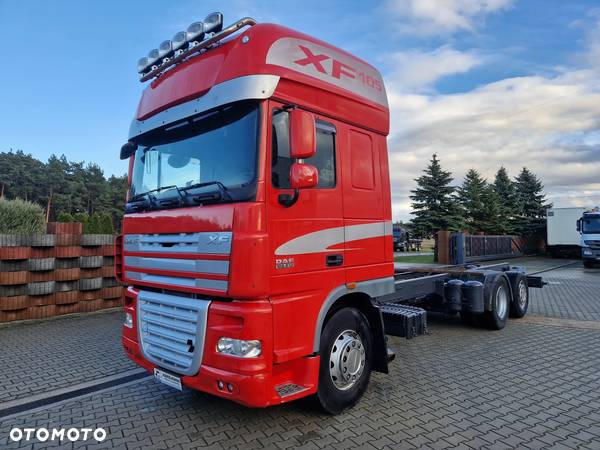 DAF XF510 skrętna i podnoszona OŚ - 1