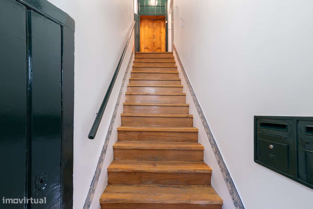 Apartamento T5 para venda - Lisboa-26