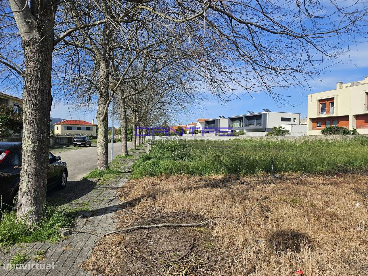 Lote de terreno com 300m2 a poucos minutos de Viana do Castelo-24