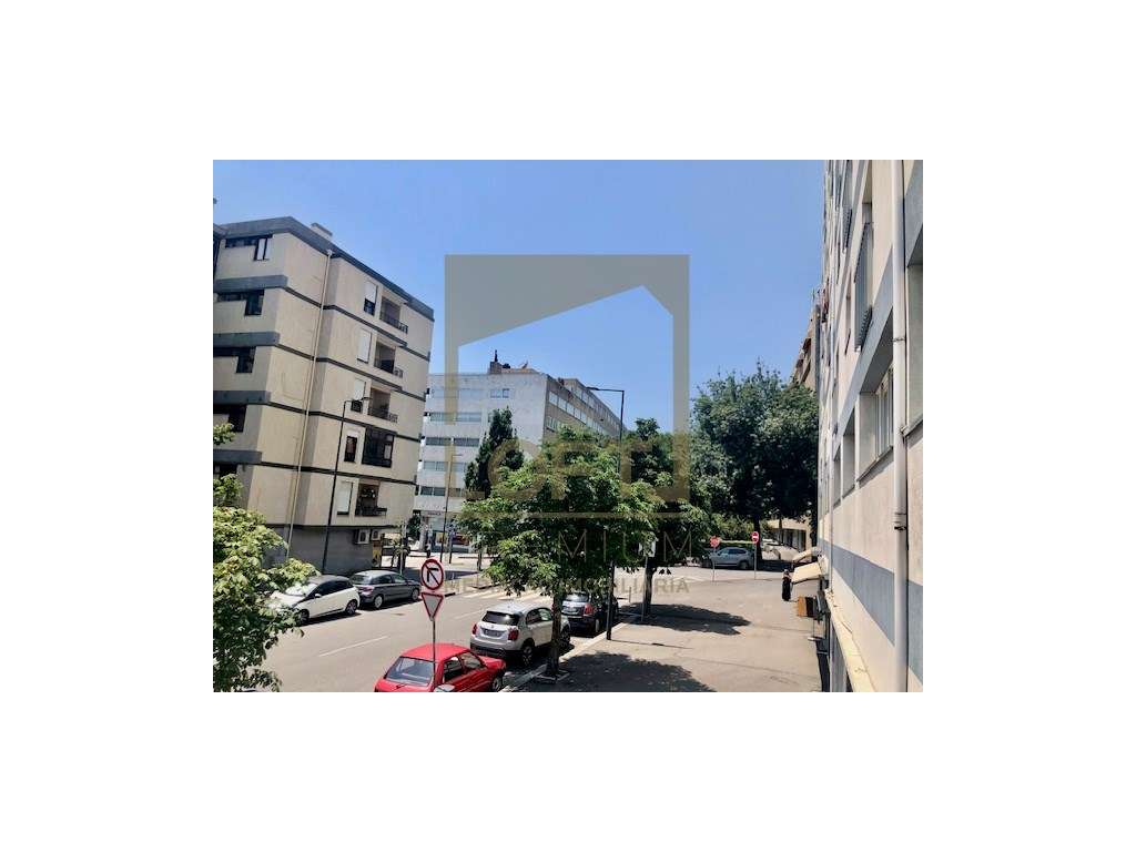 Moradia V3 + 1 no Centro de Guimarães em 2 pisos-27