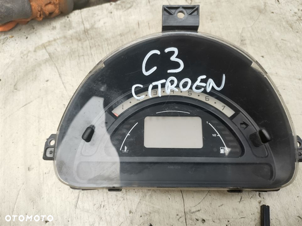 Citroen C3 I 1,4 8v licznik zegary 1,1 - 3