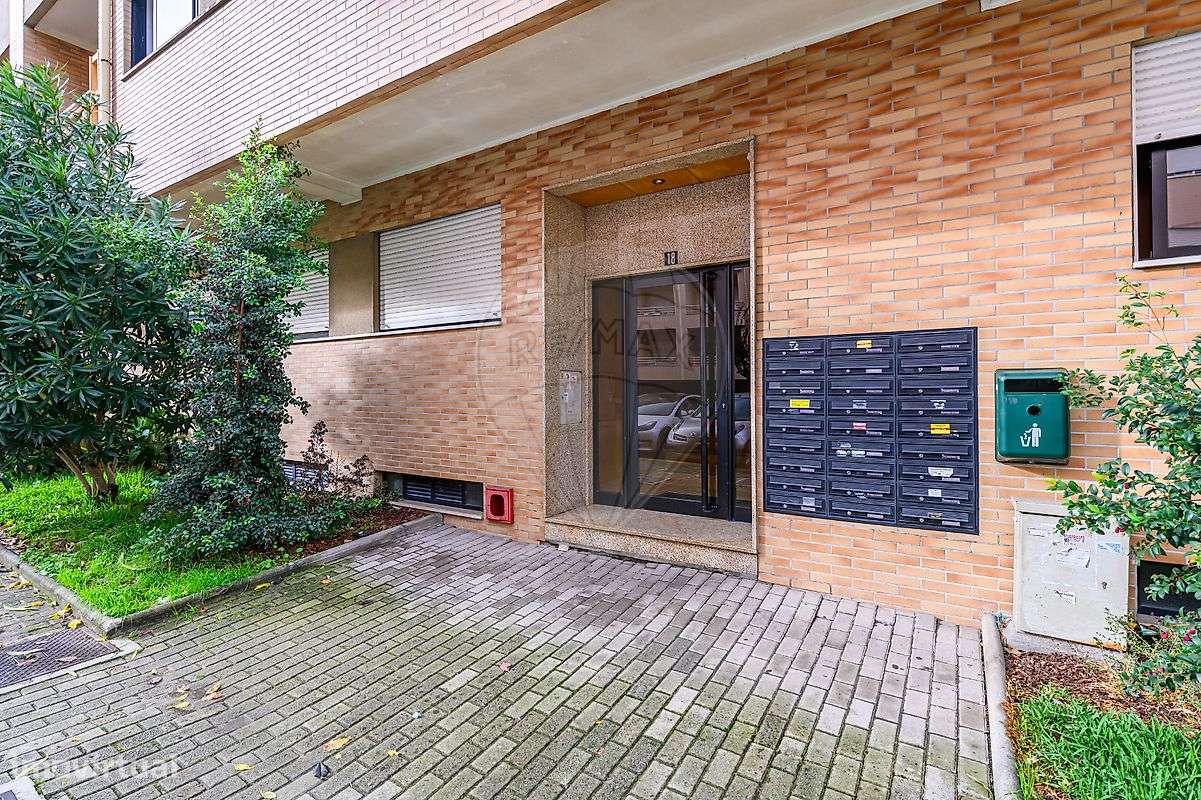 Apartamento T1 para arrendamento - Grande imagem: 2/12