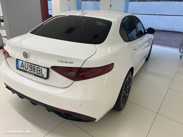 Alfa Romeo Giulia 2.2 D Veloce Ti Q4 AT8 - 9