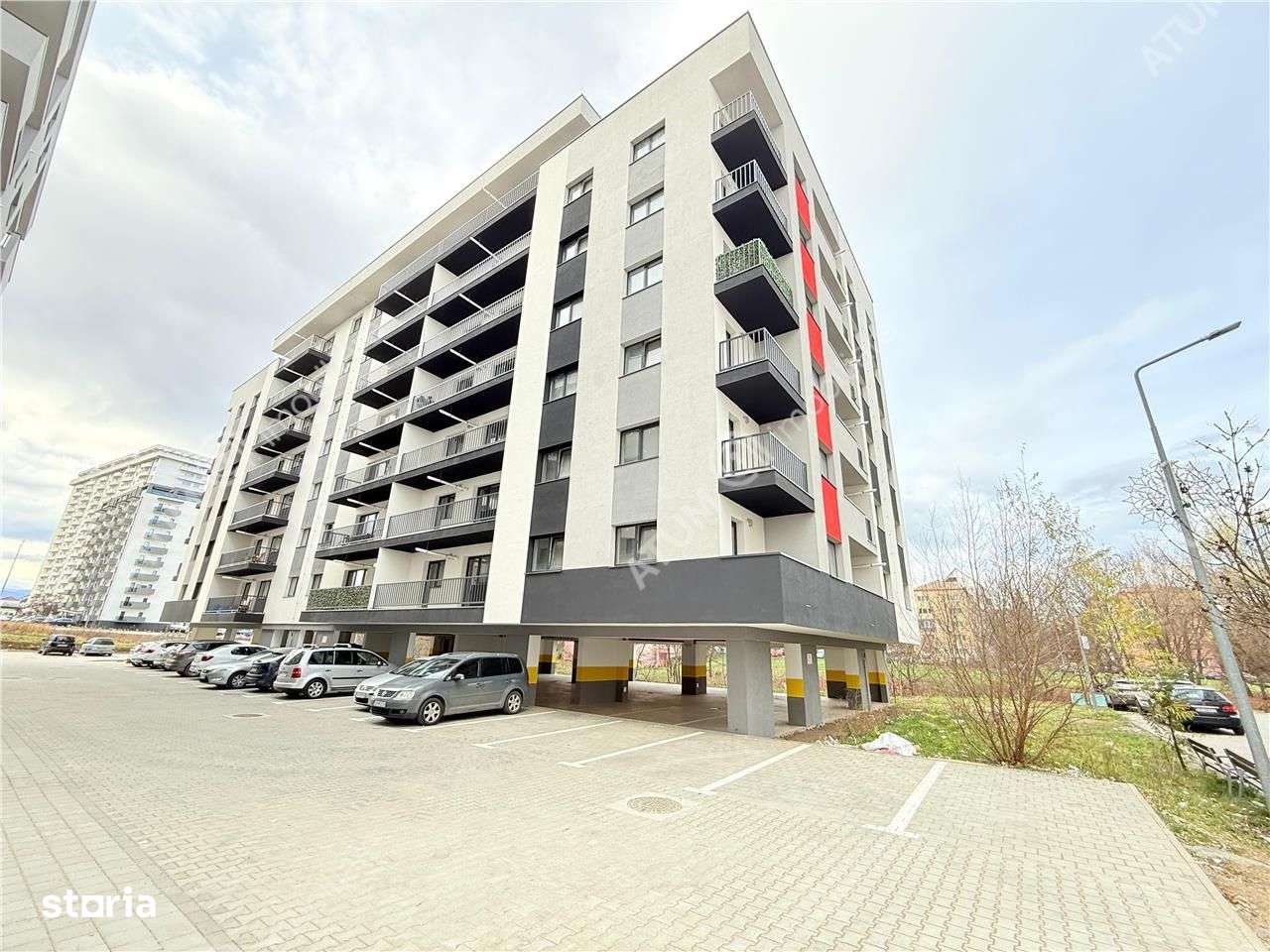 Penthouse cu 4 camere 111 mp utili terasa 78 mp doua locuri parcare-0