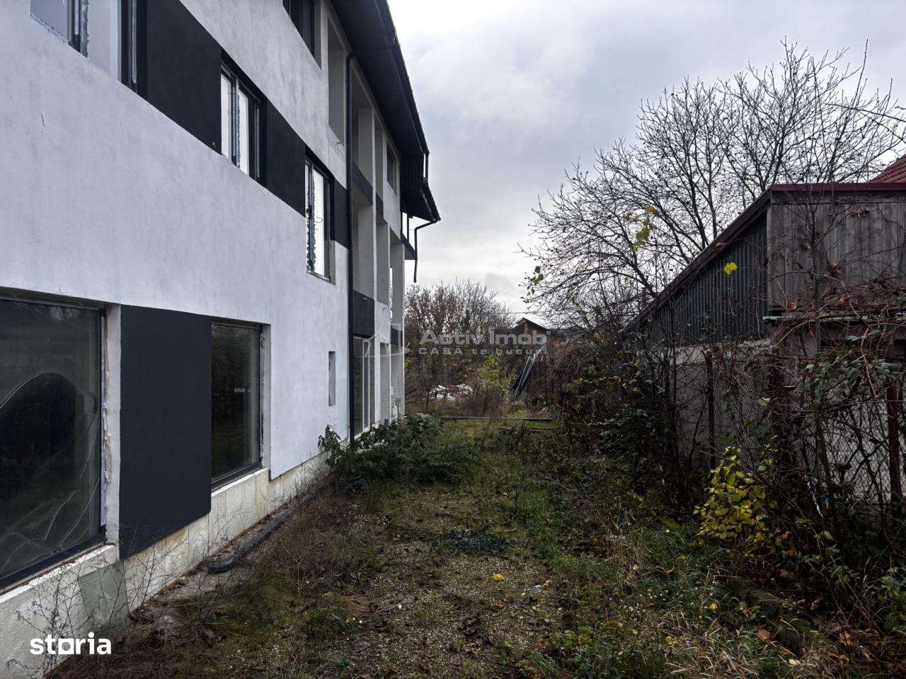 Cladire Moderna, Exterior Finisat, cu 7 Apartamente si Spatiu Comercia-12