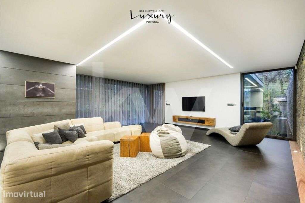 Quinta paradisíaca em local calmo e recatado para viver com qualidade-8