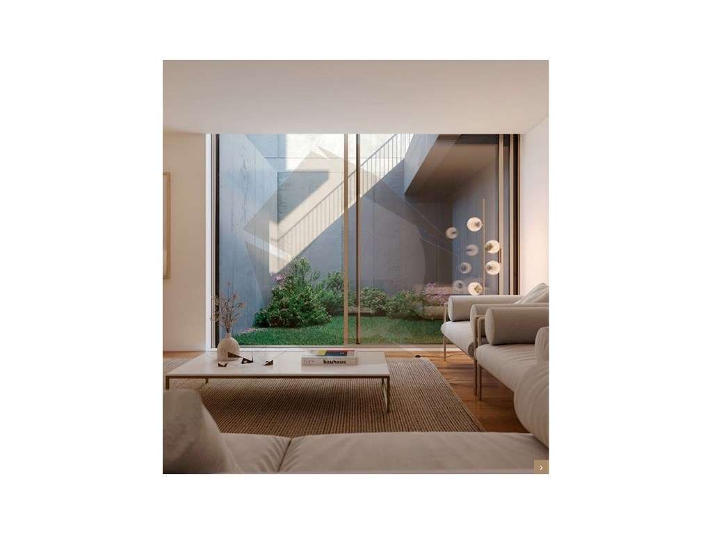 MORADIAS EM CONSTRUÇÃO- ARCOZELO-5