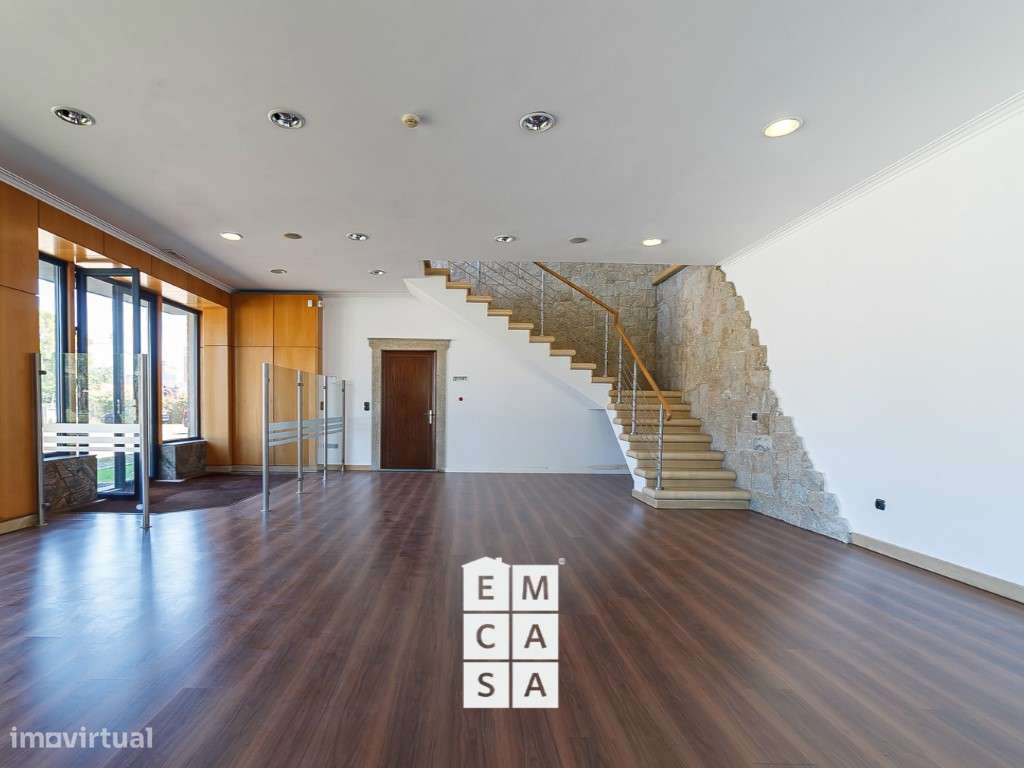 Pavilhão na Zona Industrial de Beire - São João de Ver - Grande imagem: 5/31