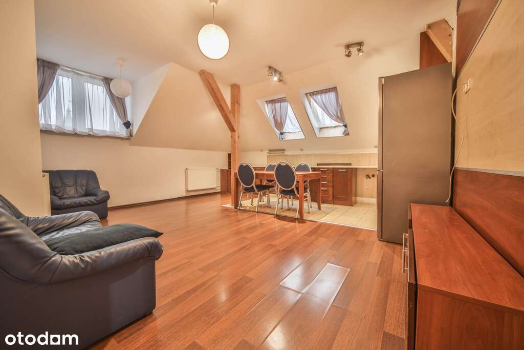 Mieszkanie w centrum Głogowa Małopolskiego-0