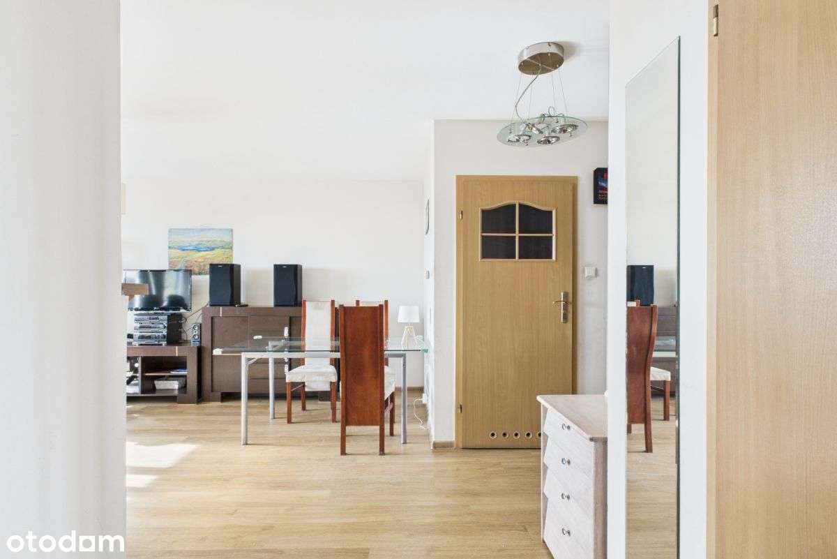 Rodzinne mieszkanie z pięknym widokiem-13