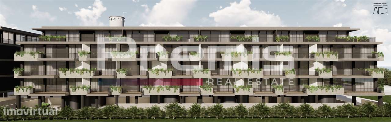 Penthouse T4 de Luxo na 1ª Linha de Mar – Vistas Panorâmicas Rio e Mar-41