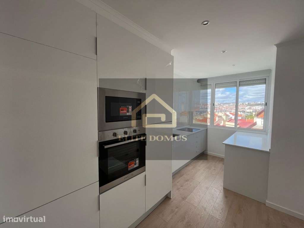 T2 Totalmente Remodelado - Parede, Cascais!-6