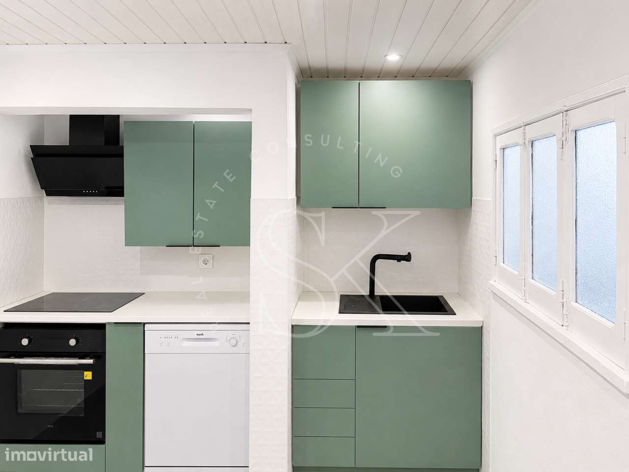 Moradia T2+1 Totalmente Renovada em Cabeção, Mora-5