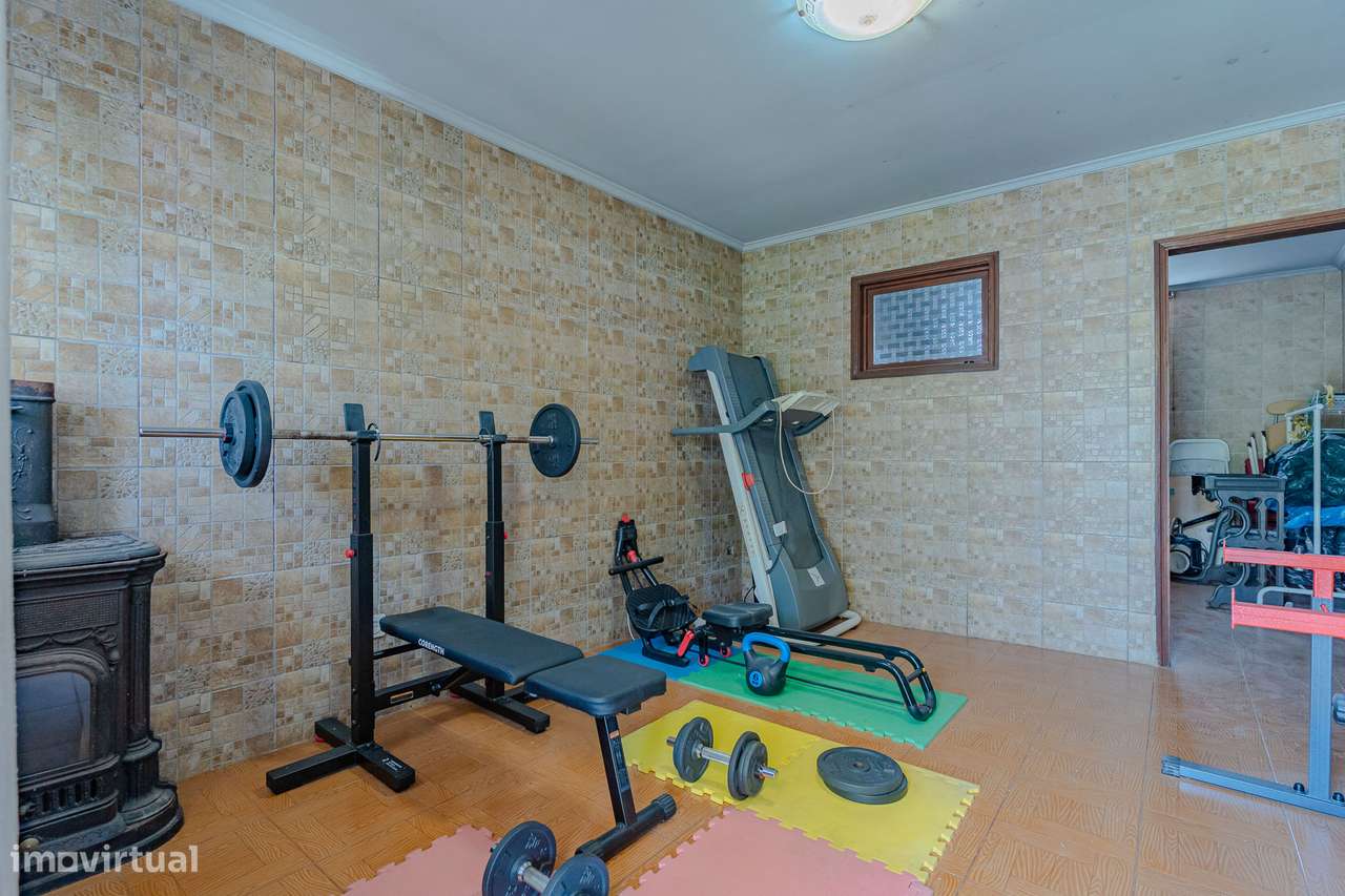Moradia T3 Pronta Habitar + Moradia T2 - Excelente Localização-20