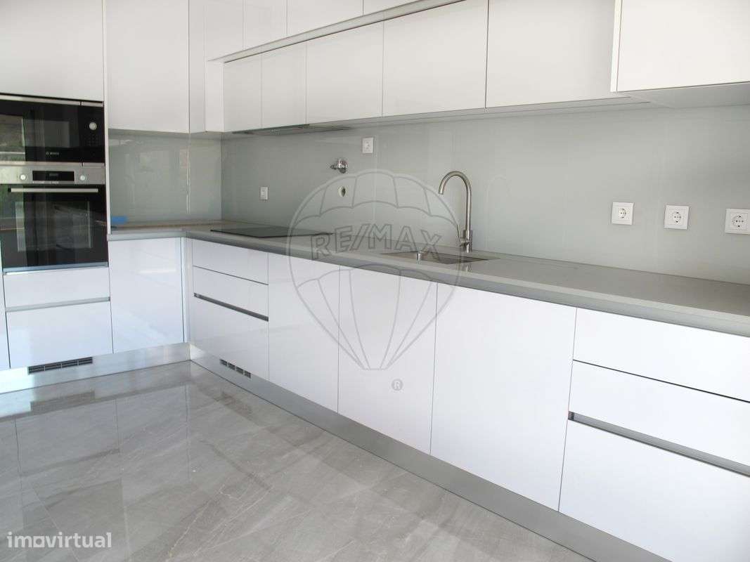 Moradia T3 para venda-16