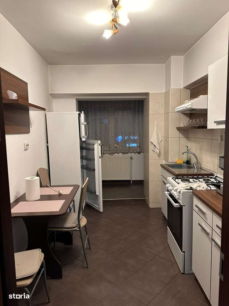 Apartament spatios cu 2 camere in zona Tg. Cucu-8