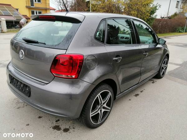 Volkswagen Polo - 7