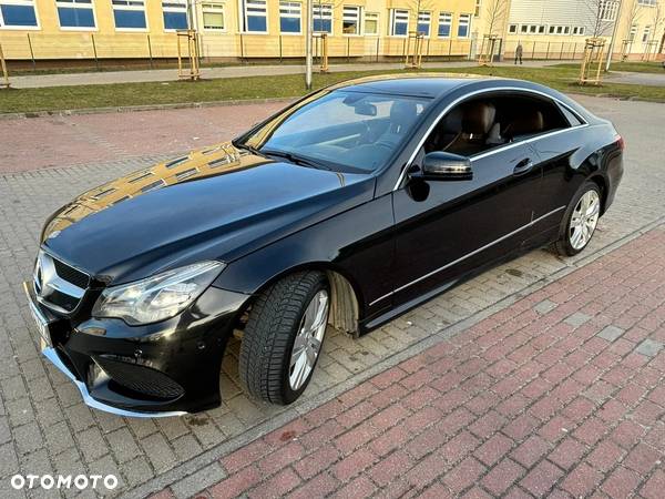 Mercedes-Benz Klasa E 220 CDI Coupe 7G-TRONIC - 25